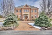Lake Michigan Gem: Private Beach & Game Room - 4-Star