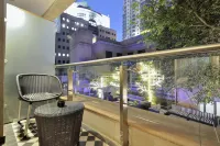 Davinci Hotel on Nelson Mandela Square - Romantic