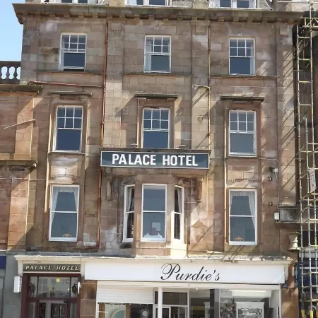 Palace Hotel - Small Hotel