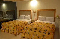 Hotel Santa Cruz Hotels in Tlalnepantla