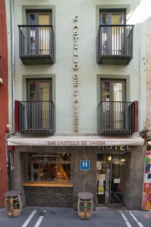 Hotel Castillo de Javier Отели рядом с достопримечательностью «Iglesia de San Nicolas»