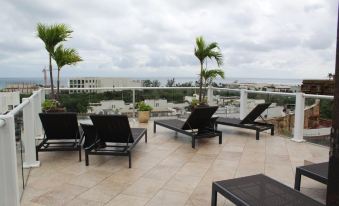 5a Coral Suites