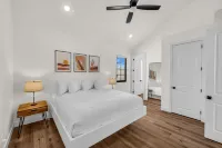 The Sand Hollow Retreat #h8 7 Bedroom Home - balcony