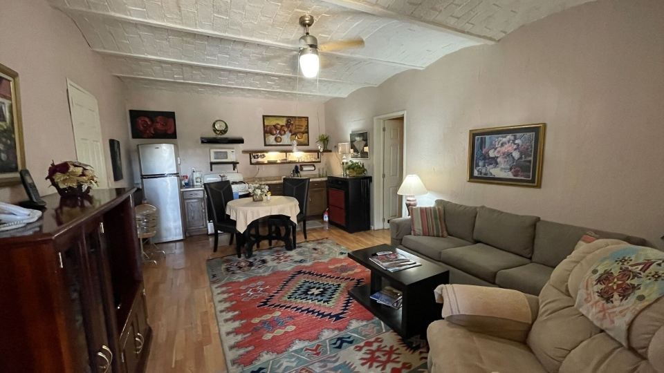 Casita Montana Hotel and Suites