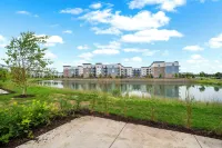 Spacious 4BR Warrenville Home- Rep 1 Hotels in Warrenville