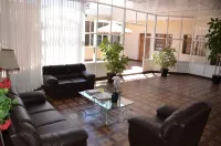 Hotel Tito - parking