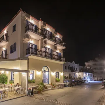 Stelios Hotel