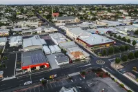 Aloha Central Luxury Apartments