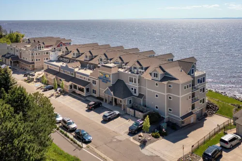 Beacon Pointe on Lake Superior فنادق في دولوث