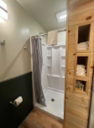 Cedars Motel