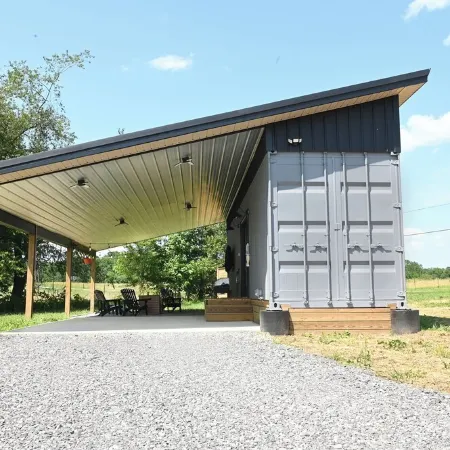 Shipping Container-6 Min to the Lake-Angler & Stargazer Getaway + Boat Parking