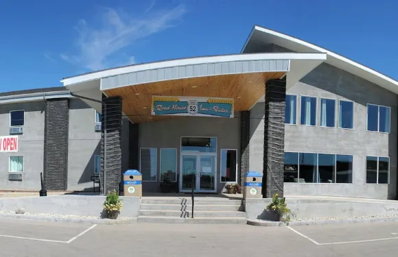 路之家52旅館及套房