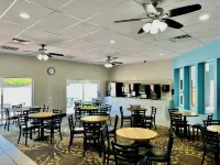 Days Inn by Wyndham Williams - breakfast