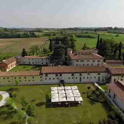 Relais Corte Cavalli Hotel Exterior