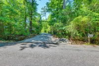 Family-Friendly Eufaula Area Home w/ Boat Parking! - Wifi