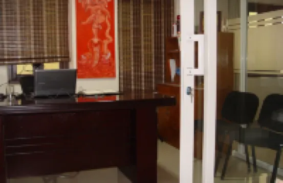 塔拉藝術之家酒店