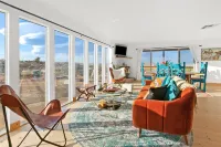 High View Haven - Hot Tub, Fire Pit & BBQ in Joshua Tree! 4 Bedroom Home by RedAwning - balcony