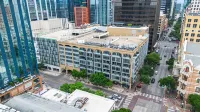 Littlefield Lofts, Hosted by Placemakr - 6th St