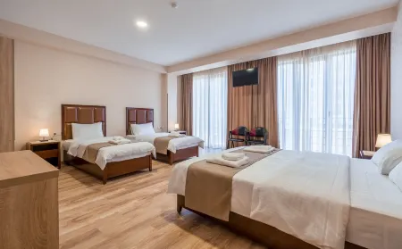 Aura Hotel Tbilisi Отели в г. Сагурамо