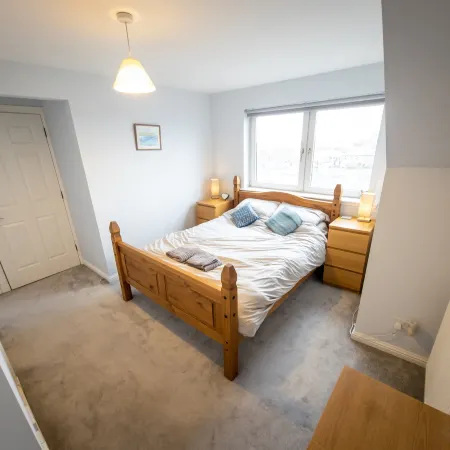 Tranquil 2Bed/2Bath Duplex Falkirk