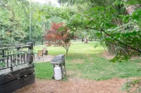 Stylish private home, 1 mile from Historic Downtown Franklin, TN Hotels near Franklin on Foot