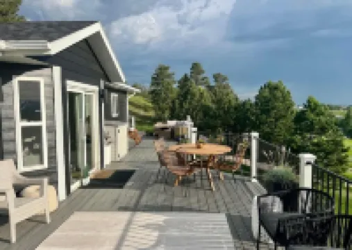 Black Hills Getaway with Hot Tub & Game Room for 18