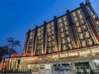 Zircon Hotel Các khách sạn gần Wat Prayasuren