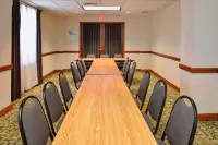 Holiday Inn Express & Suites Harrison Hotels in Harrison