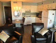Garden City beach condo steps from the ocean and Garden City Pier!