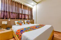 Fabexpress Relax Inn 사크히지 호텔