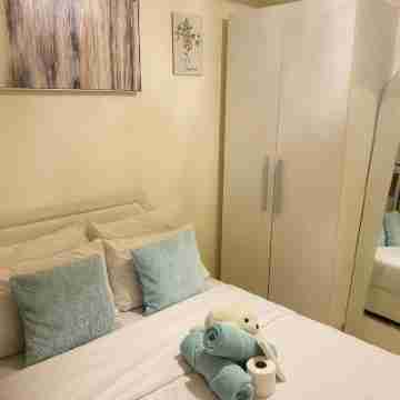 Azure Staycations by M&M 1 Rooms