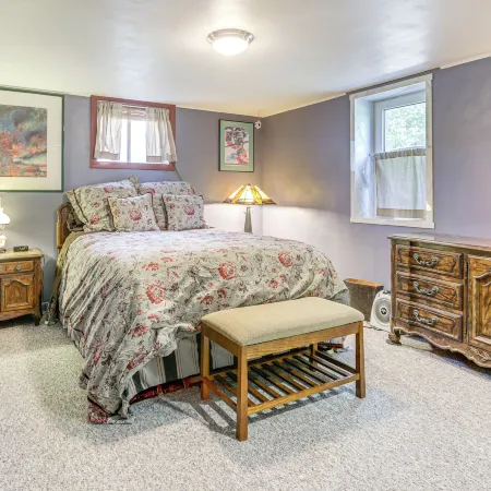 Walk to Main St: Carbondale Apt w/ Shared Patio