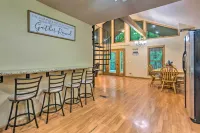 Deck and Fire Pit Lakefront Hideaway in Scranton! - 3-Star