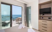 EdgeWater Beach Hotel - Beach