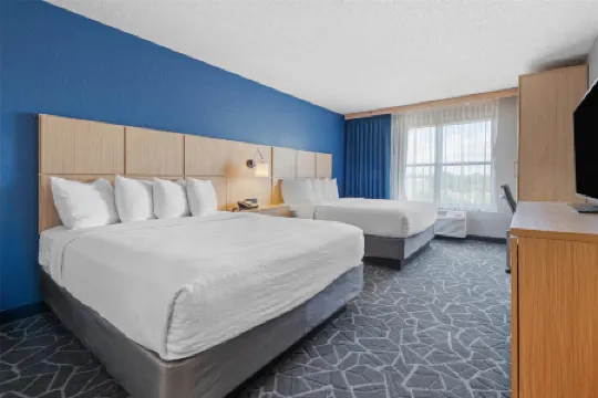 貝斯特韋斯特歐克萊爾南部酒店