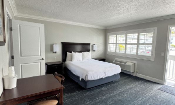 Stargazer Inn and Suites