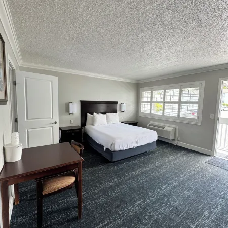 Stargazer Inn and Suites