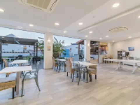 Silver Seahorse Garden Retreat Hotel di Atouguia da Baleia