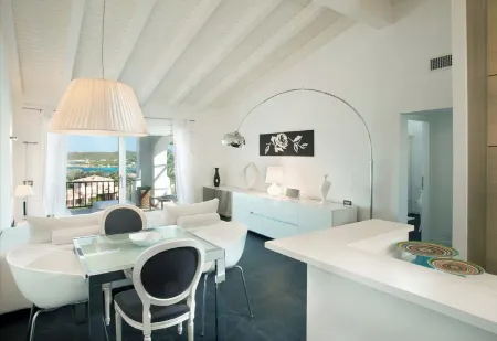 Bellissimo Appartamento Fronte Mare Liscia di Vacca Porto Cervo