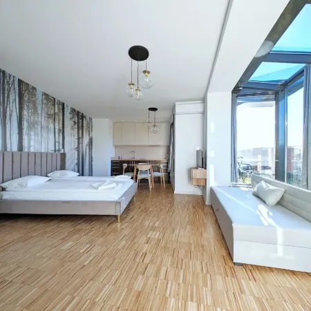 Turnau City Aparthotel Отели рядом с достопримечательностью «Тчизыны»