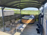 Highland Gateway Glamping & Caravanning - 3 estrellas