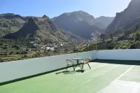Houses The road of Tamadaba Hotels in Agaete