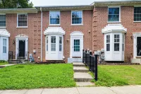 11 Mi to Dtwn Aberdeen: Spacious Townhome! - 2 stjerner