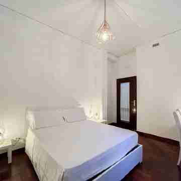 Vacation home with hot tub: exe napoli stadium apartment Rooms