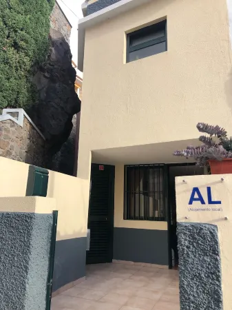 Casa Bica do Cais - By the Sea