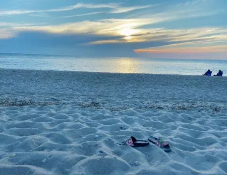 Inn The Vineyard: Secluded Waterfront Family Vacation Home in Mattituck Отели в г. Мэттитак