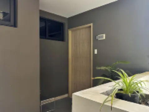 Spacious 3-bedroom apartment with WiFi, AC in amazing San Salvador