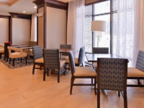 Hampton Inn Potsdam Hotels in Potsdam