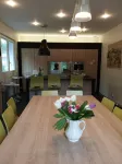 Beautiful Villa in Pereire, 450 m from the Beach, with a Garden - Wifi