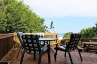 Golfers and Beach Goers Look No Further *(New Hot Tub)*